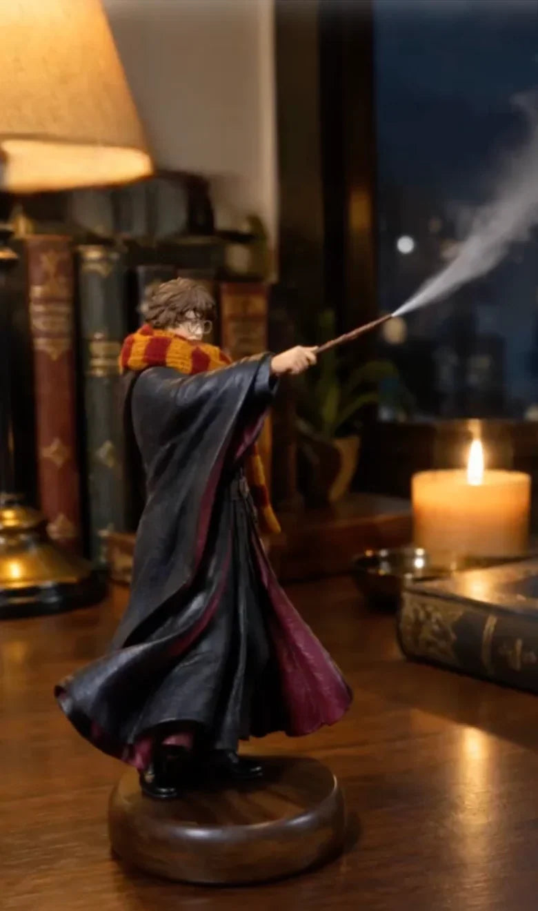 Wand Wizard Mist Figure – LED Humidifier with Glowing Mist Effect